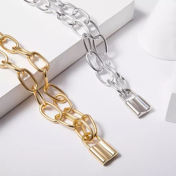 Gold Silver Tone Lock 🔒 Necklace Statement - Picture 2 of 4